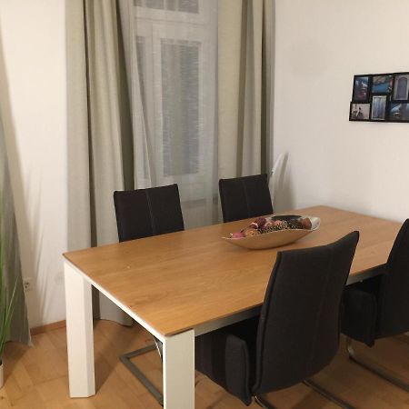 וינה New Cozy Apartment, Top Location, 12 Min To Center מראה חיצוני תמונה