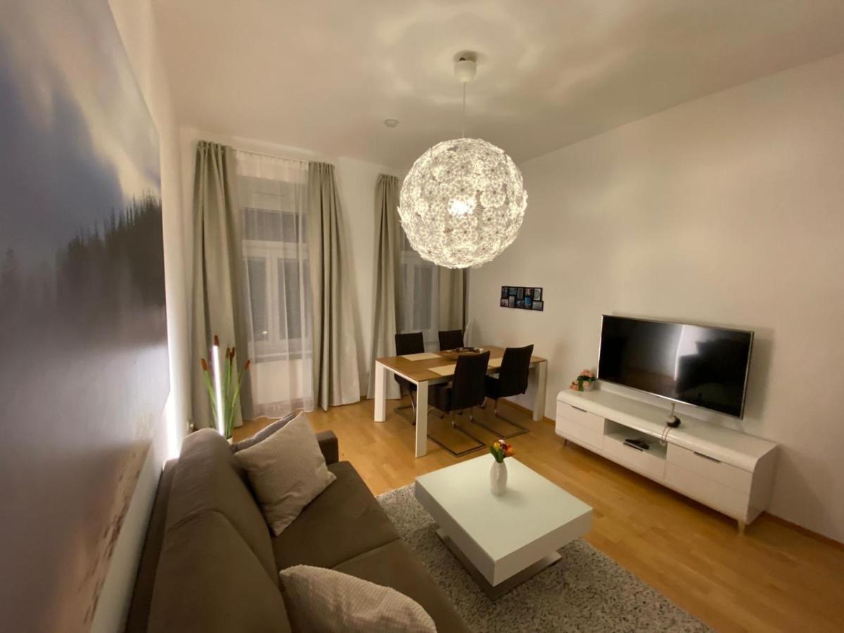 וינה New Cozy Apartment, Top Location, 12 Min To Center מראה חיצוני תמונה