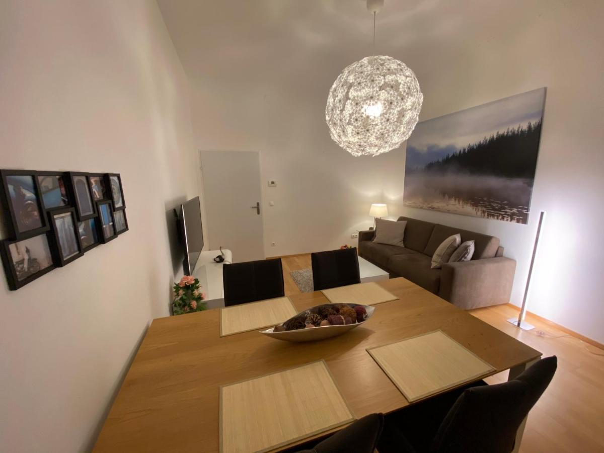 וינה New Cozy Apartment, Top Location, 12 Min To Center מראה חיצוני תמונה
